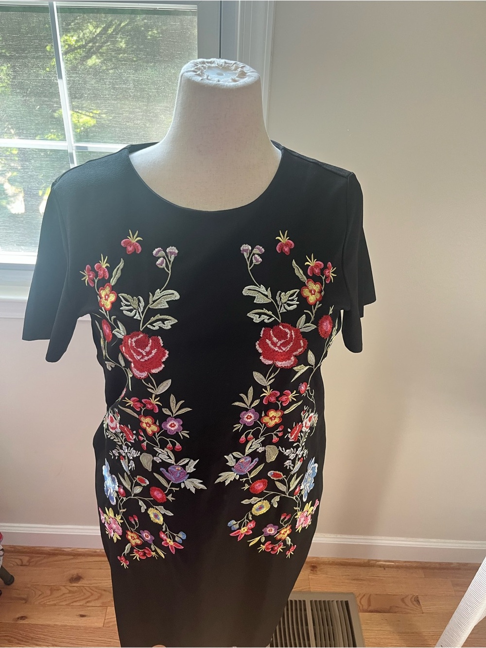 Chelsea & Theodore Black Mini Dress with Red and Multicolor Floral Embroidery